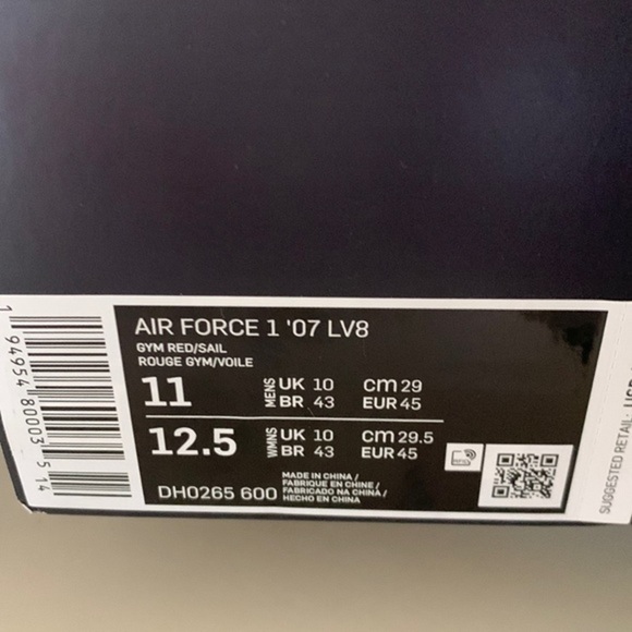 Nike Air Force 1 1 '07 LV8 sneakers NEW IN BOX - Picture 6 of 6